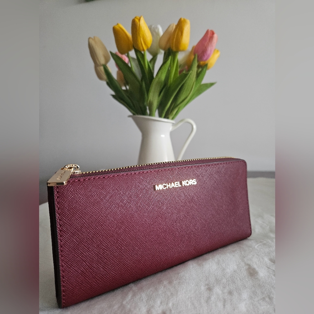 Michael Kors Burgundy Wallet